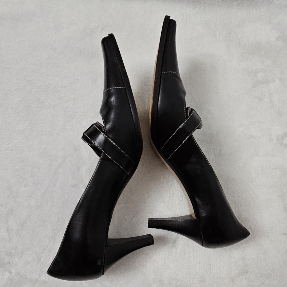 Coach Vintage Style Annabelle Black Leather Buckle Detail Classic Low Heel Pumps - Picture 9 of 15
